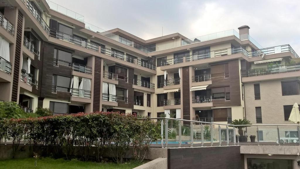 Apartment Sand Lilies Sosopol Exterior foto